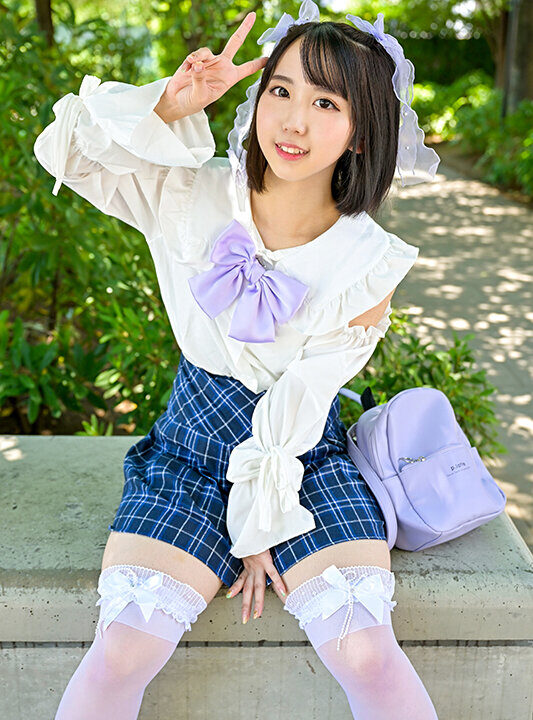 【恋愛カノジョ】【令和地下アイドルの闇】崖っぷち現役学生アイドル、イケメンオタとの繋がりハメ撮り流出。発育途中のカラダに背徳感MAXの中出し種付けSEX(h_1472erhv00035)(女優:濡田まな)