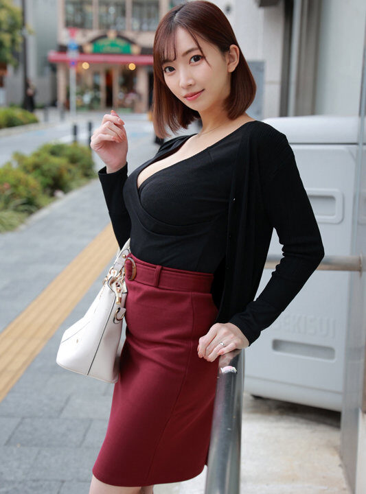 【ハメドリネットワークSecondEdition】【神乳Hcup&剛毛ちゃん】元RQダイナマイトボディ人妻 媚薬オイルで爆乳&マン毛てっかてか軟乳弾ける脳汁ダダ漏れイキ狂い中出し不倫(h_1472hmdnv00473)