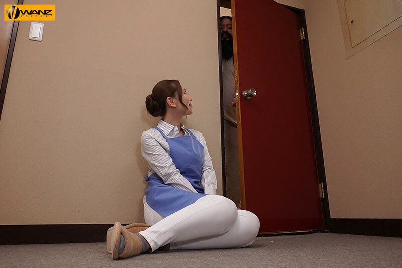 【WANZ】引きこもり自立支援センター 子供部屋おじさんの大量シコティッシュを見かねてチンカスだらけのニートチ●ポでさえ笑顔で性サポートしてくれる優しい巨乳職員のお姉さん 佐山愛(waaa00461)(女優:佐山愛(さやまあい))